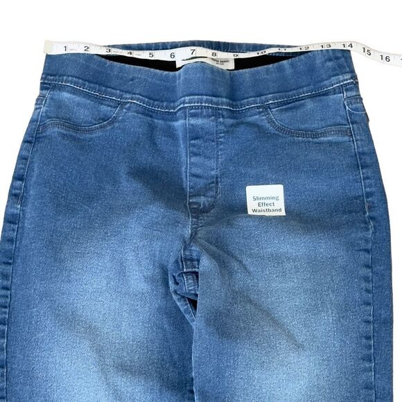 Old Navy Mid Rise Slimming Effect Waistband Super Skinny Jeans Size 6 Tall NWT - Picture 8 of 12